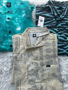 Neff,LRG bundle of 3 Button-Up Shirts size medium